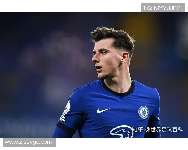 罗特利足球明星的崛起与成就探秘：从青训到职业生涯的辉煌历程